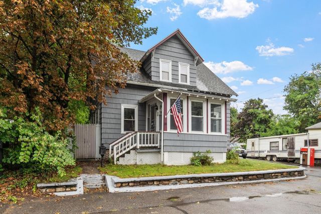 14 Rockdale Ave, Fitchburg, MA 01420
