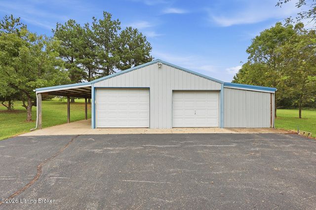 519 Fox Run Dr, Taylorsville, KY 40071