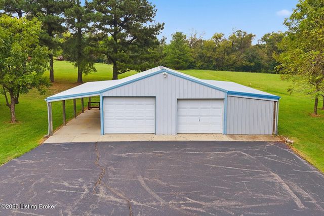 519 Fox Run Dr, Taylorsville, KY 40071