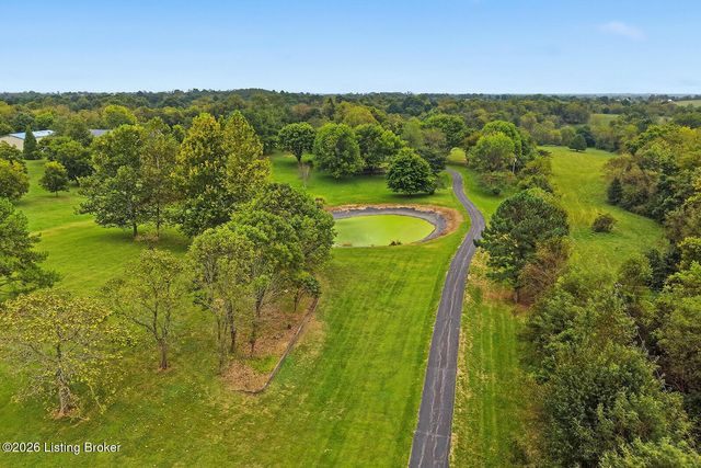 519 Fox Run Dr, Taylorsville, KY 40071