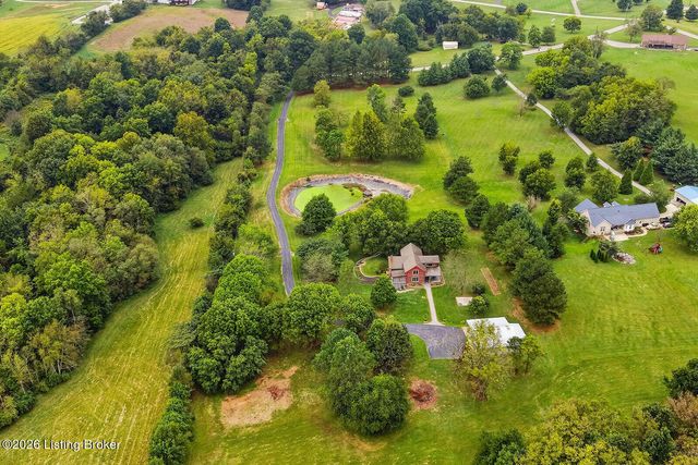 519 Fox Run Dr, Taylorsville, KY 40071