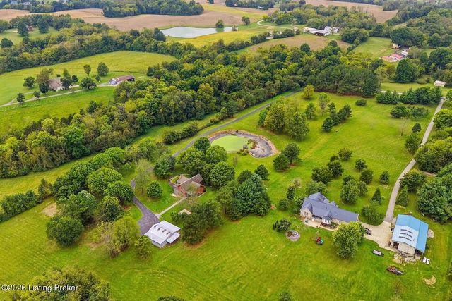 519 Fox Run Dr, Taylorsville, KY 40071