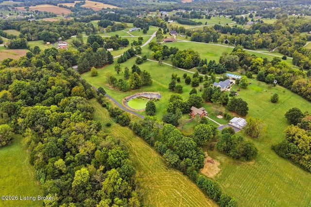 519 Fox Run Dr, Taylorsville, KY 40071