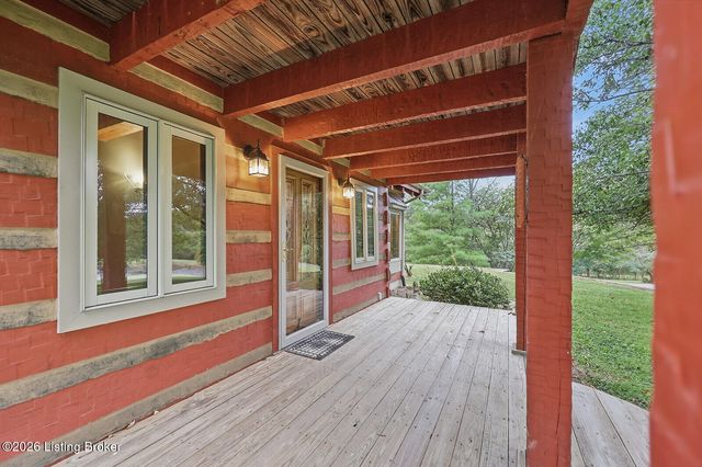 519 Fox Run Dr, Taylorsville, KY 40071