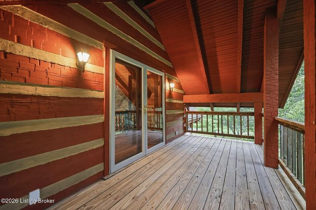 519 Fox Run Dr, Taylorsville, KY 40071