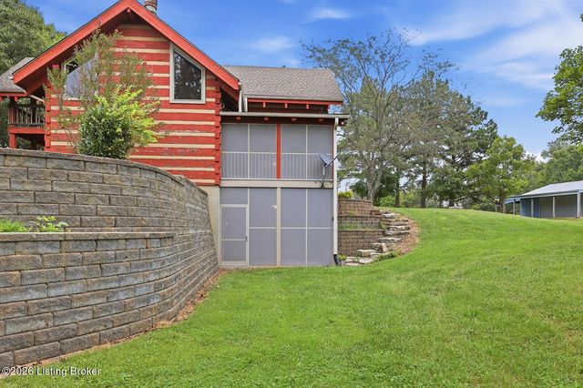 519 Fox Run Dr, Taylorsville, KY 40071