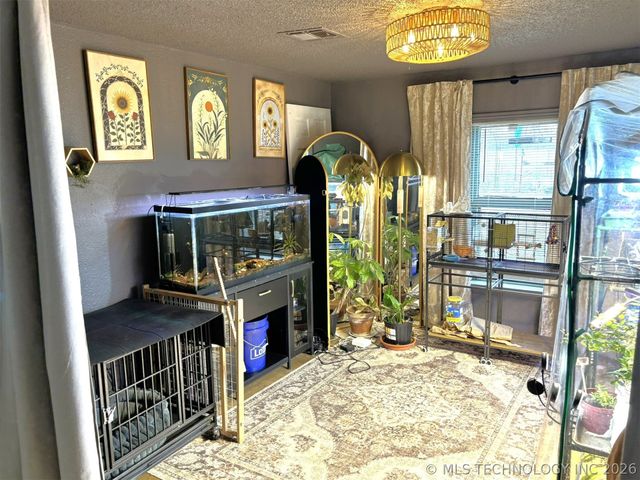 423334 E 1020, Checotah, OK 74426