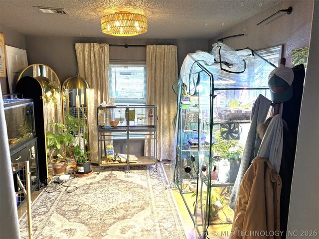 423334 E 1020, Checotah, OK 74426