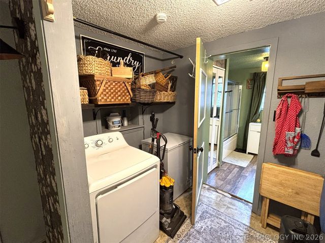 423334 E 1020, Checotah, OK 74426