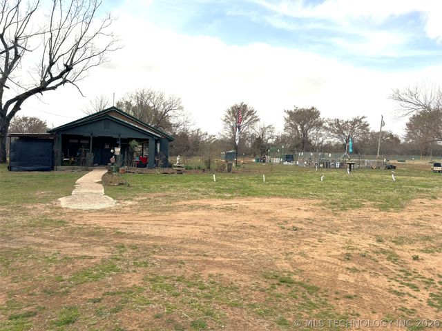 423334 E 1020, Checotah, OK 74426