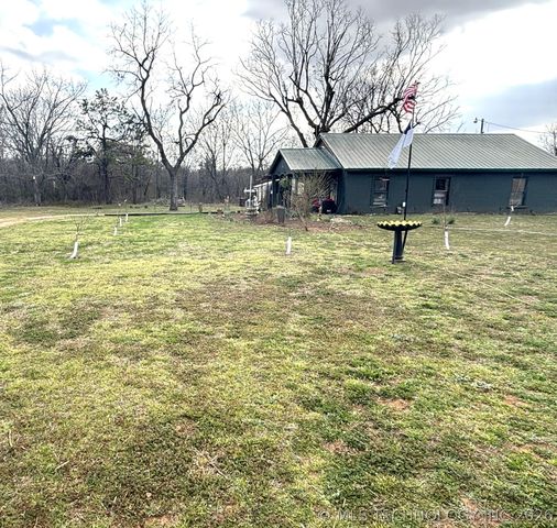 423334 E 1020, Checotah, OK 74426