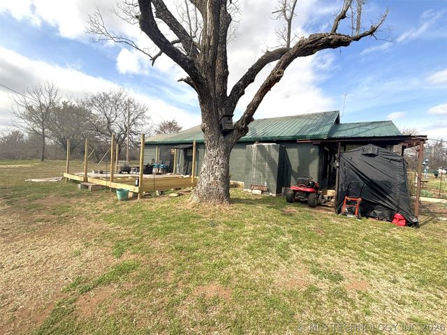 423334 E 1020, Checotah, OK 74426