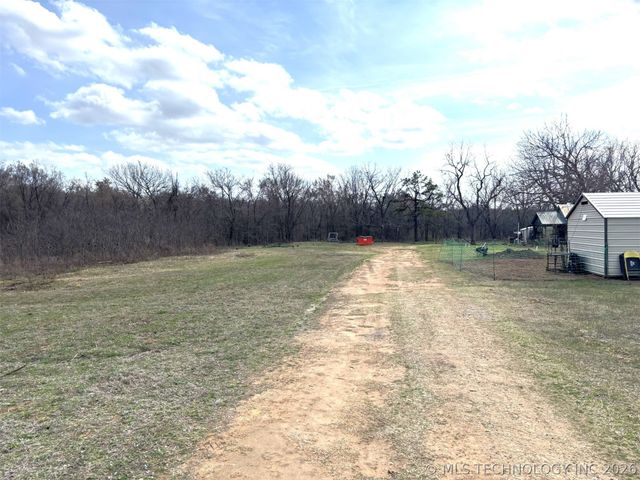 423334 E 1020, Checotah, OK 74426