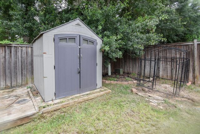 2603 Lexington Park Drive, Spring, TX 77373