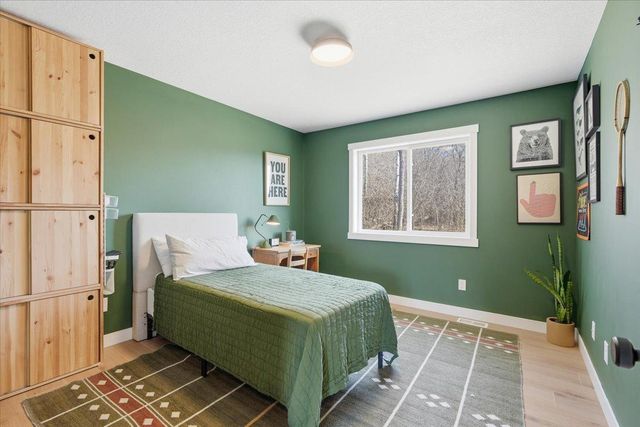 905 Gavin Pass, Hudson, WI 54016