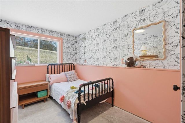 905 Gavin Pass, Hudson, WI 54016