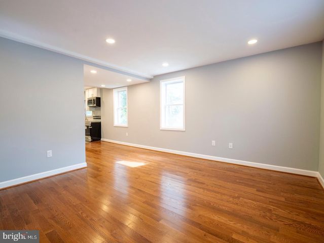 5508 B ST SE, Washington, DC 20019
