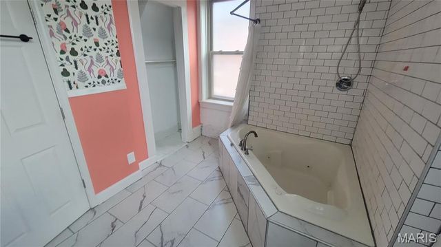 6708 Vermont Avenue, St Louis, MO 63111