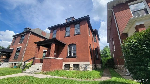 6708 Vermont Avenue, St Louis, MO 63111