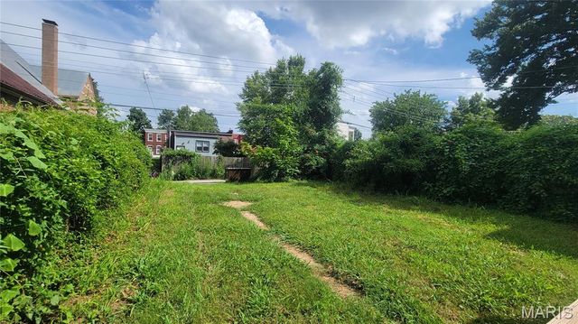 6708 Vermont Avenue, St Louis, MO 63111