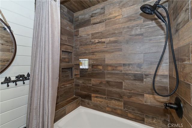 533 Sunderland Court, Lake Arrowhead, CA 92352