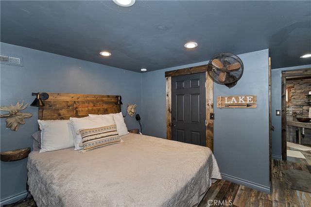 533 Sunderland Court, Lake Arrowhead, CA 92352