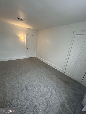 30 AMBOY AVE, Roebling, NJ 08554