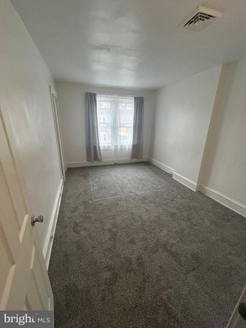 30 AMBOY AVE, Roebling, NJ 08554