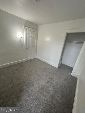 30 AMBOY AVE, Roebling, NJ 08554