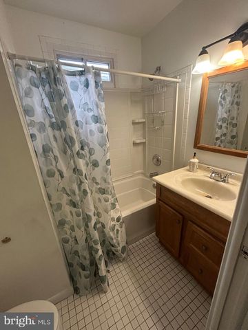 30 AMBOY AVE, Roebling, NJ 08554