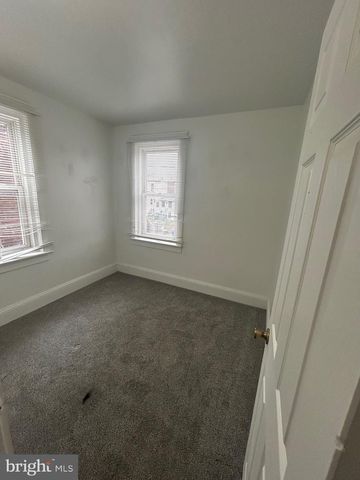 30 AMBOY AVE, Roebling, NJ 08554