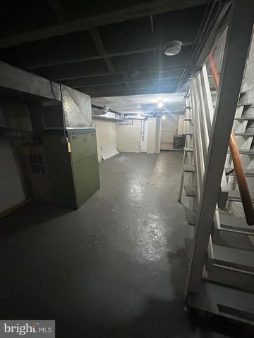 30 AMBOY AVE, Roebling, NJ 08554