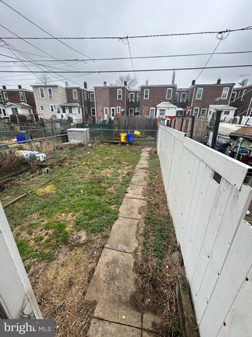 30 AMBOY AVE, Roebling, NJ 08554