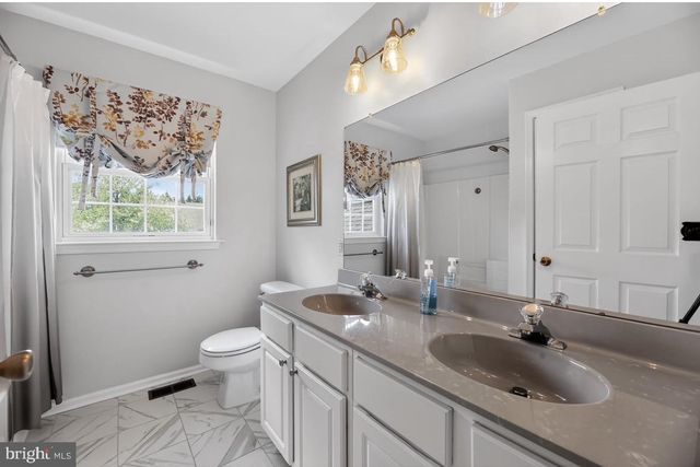 136 BETSY ROSS WAY, Deptford, NJ 08096