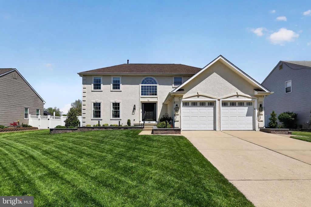136 BETSY ROSS WAY, Deptford, NJ 08096