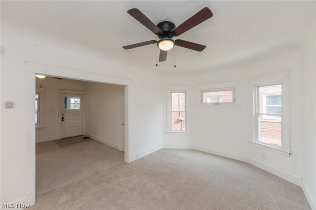 1519 Ridgewood Avenue Down, Lakewood, OH 44107
