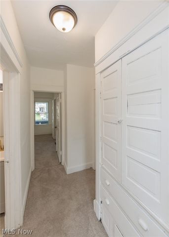 1519 Ridgewood Avenue Down, Lakewood, OH 44107