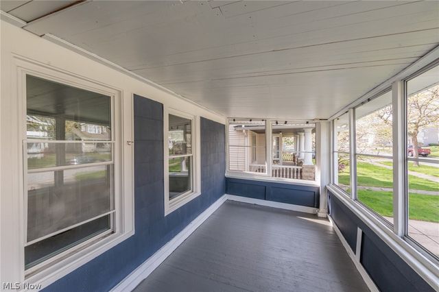 1519 Ridgewood Avenue Down, Lakewood, OH 44107