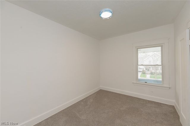 1519 Ridgewood Avenue Down, Lakewood, OH 44107