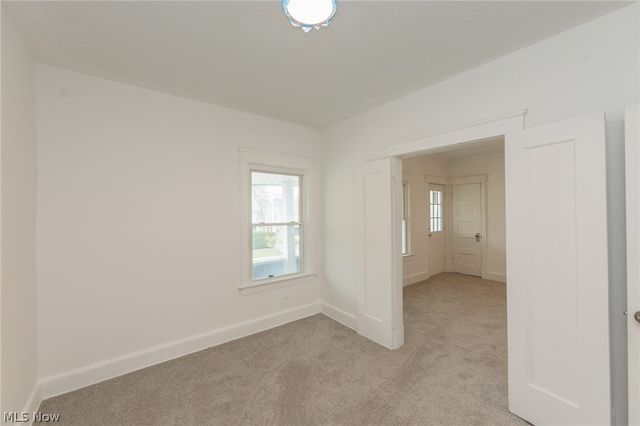 1519 Ridgewood Avenue Down, Lakewood, OH 44107
