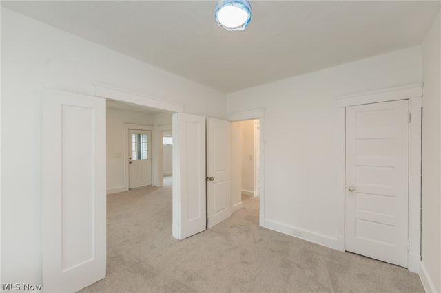 1519 Ridgewood Avenue Down, Lakewood, OH 44107