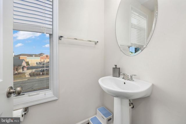 1426 RIBBON LIMESTONE TER SE, Leesburg, VA 20175