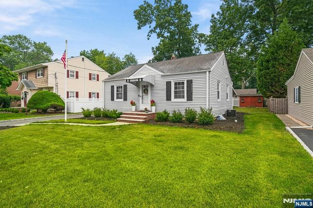 723 Wilson Court, River Vale, NJ 07675