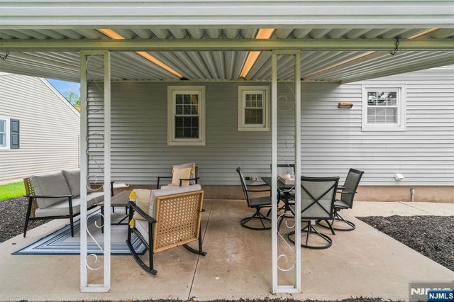 723 Wilson Court, River Vale, NJ 07675