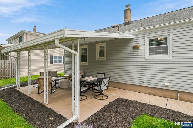 723 Wilson Court, River Vale, NJ 07675