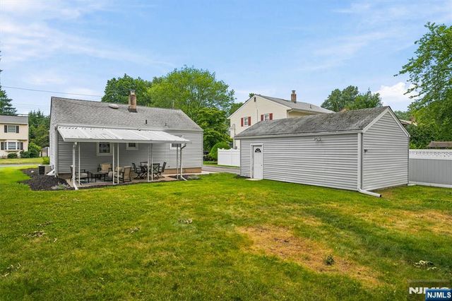 723 Wilson Court, River Vale, NJ 07675