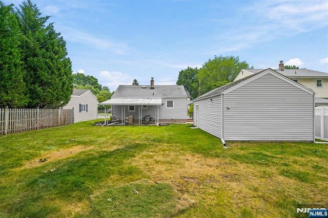 723 Wilson Court, River Vale, NJ 07675
