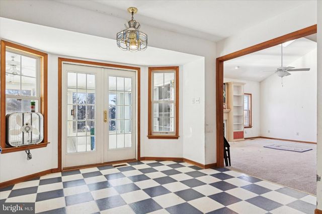 111 CLAYTON CT, North Wales, PA 19454