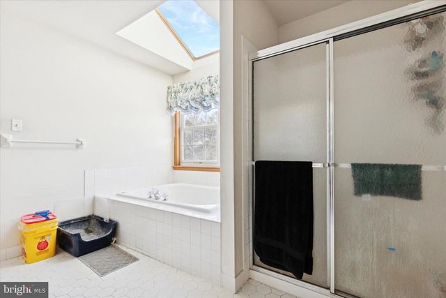 111 CLAYTON CT, North Wales, PA 19454