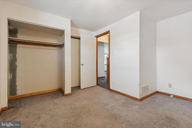 111 CLAYTON CT, North Wales, PA 19454